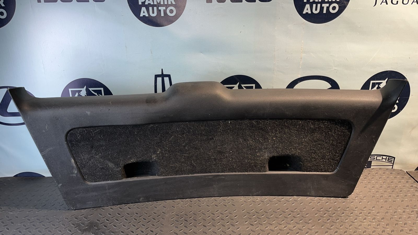 Обшивка двери багажника Volkswagen Golf/4 1997-2006