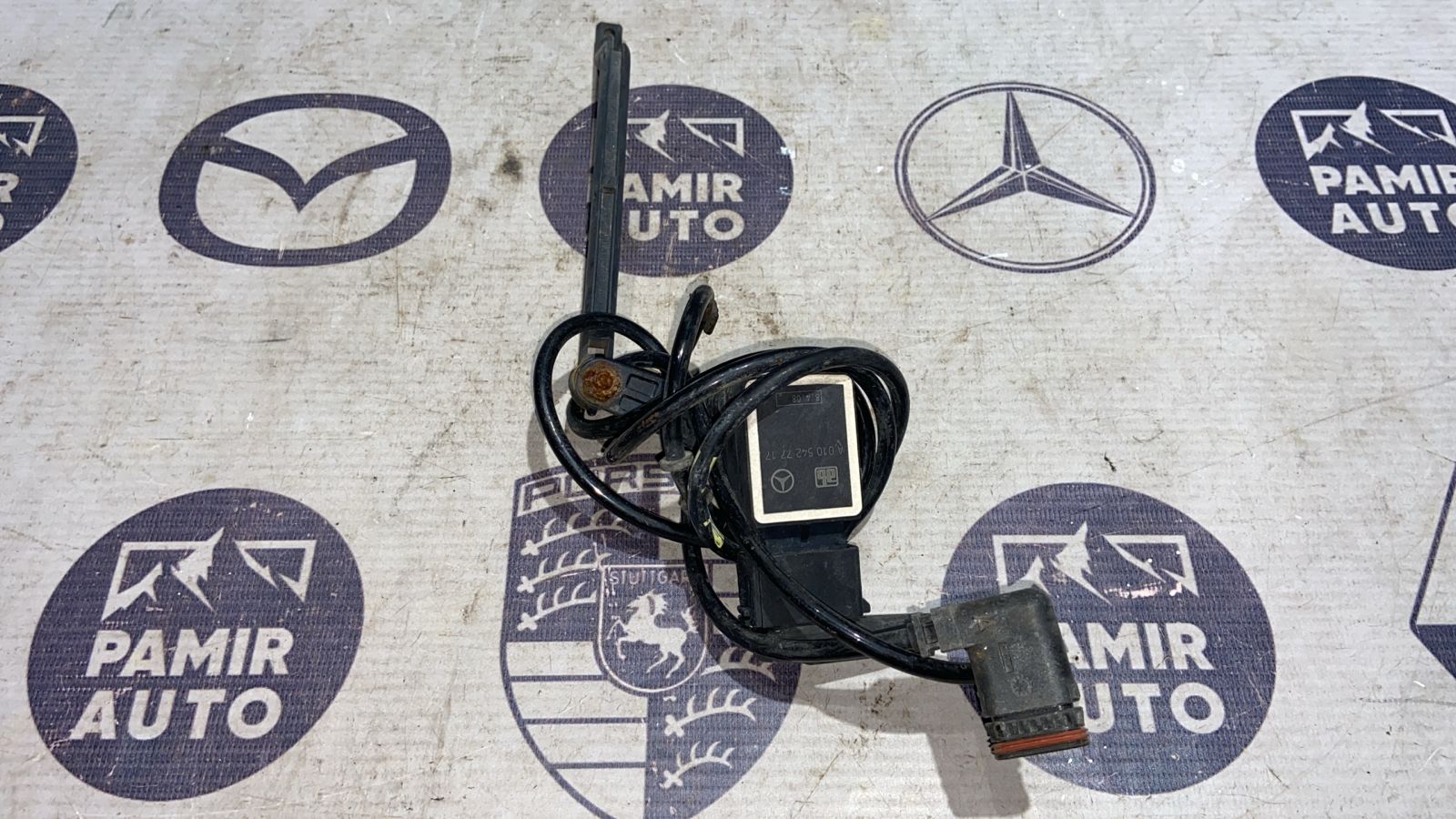 Датчик положения кузова Mercedes E/W211 2002-2009