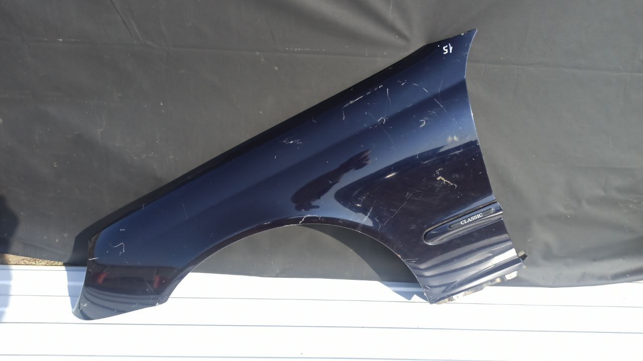 Крыло переднее левое Mercedes C/W203 2000-2008