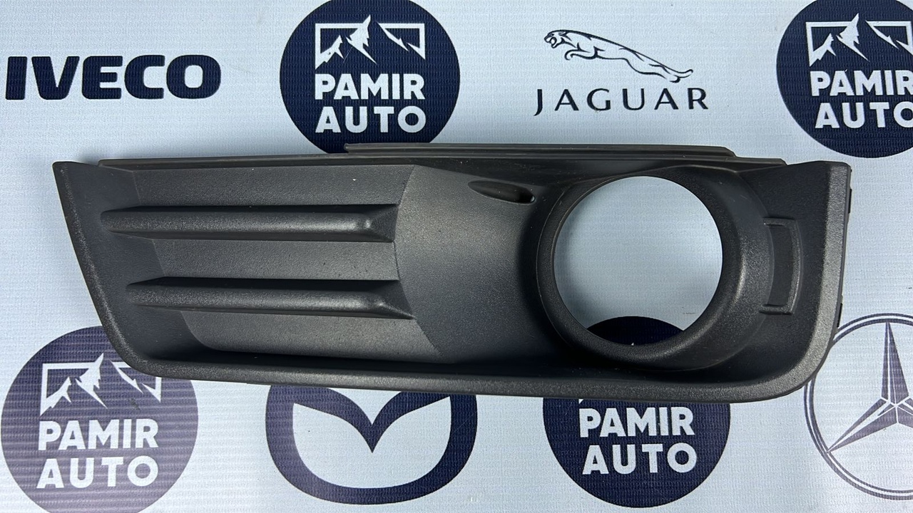 Решетка в бампер левая Ford C-Max 2003-2010