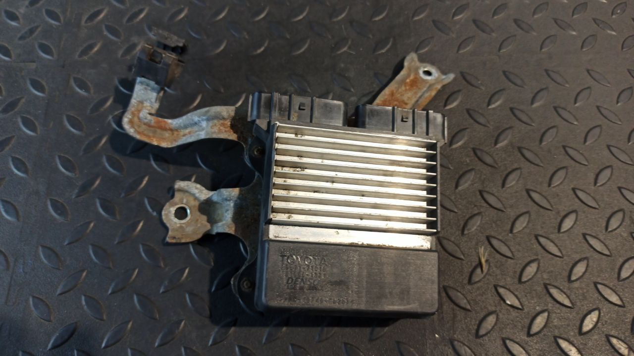 Блок управления топливными форсунками Toyota Avensis/2 2003-2009