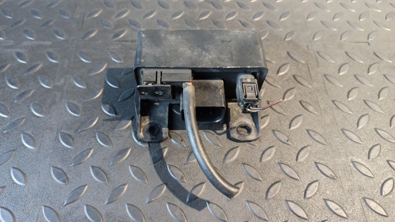 Реле свечей накала Mercedes C/W203 2000-2008