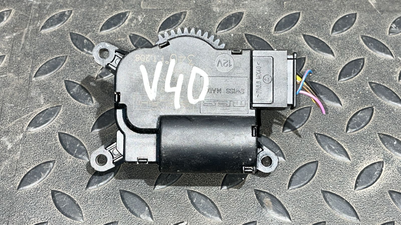 Моторчик заслонки отопителя Opel Astra/H 2004-2014