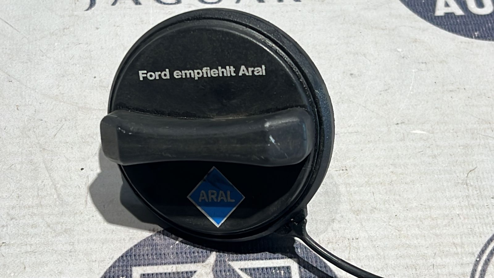 Крышка топливного бака Ford Focus/2 2004-2011