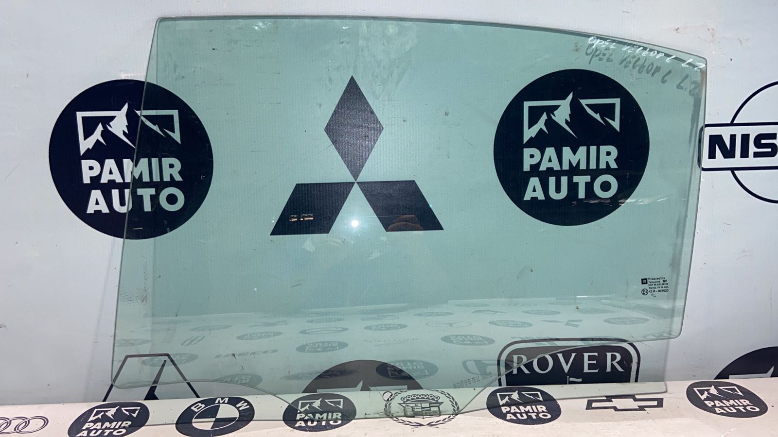 Стекло двери заднее левое Opel Vectra/C 2002-2008