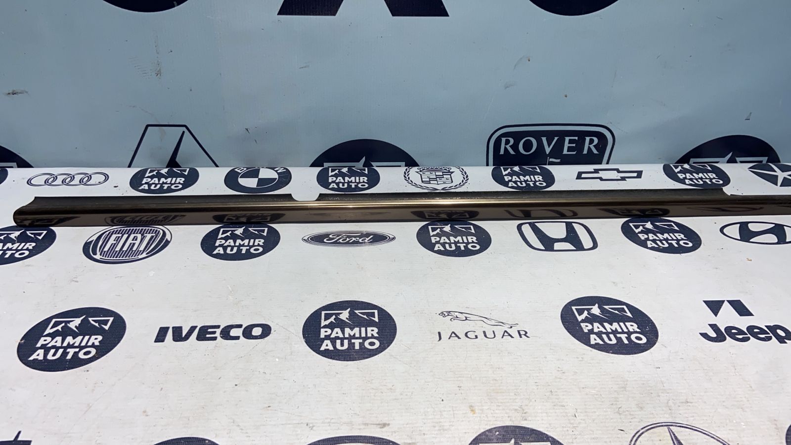 Уплотнитель двери задний правый Mercedes C/W203 2000-2008