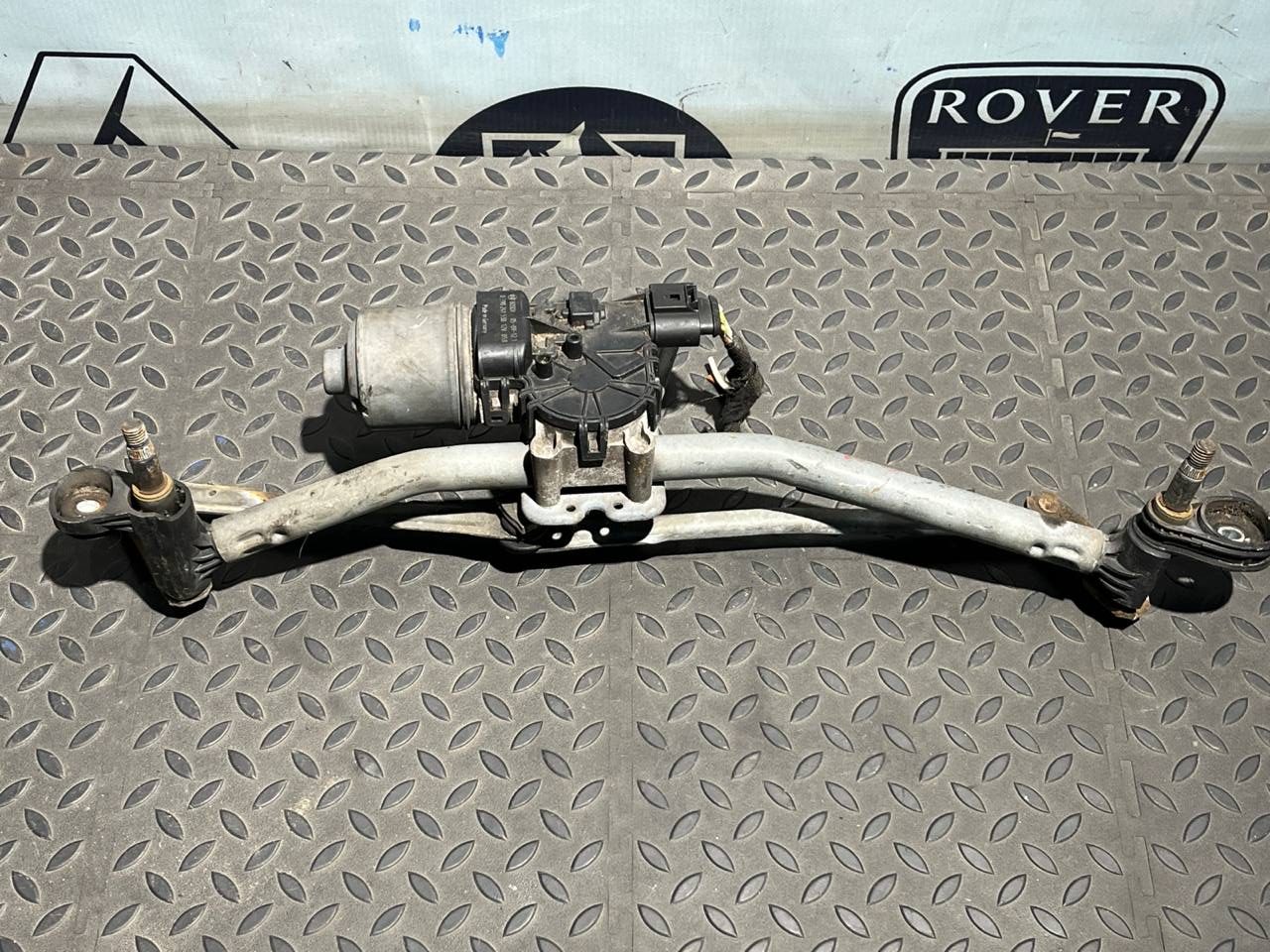 Трапеция стеклоочистителя Opel Astra/H 2004-2014