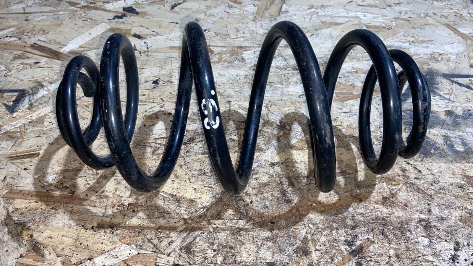 Пружина задняя Opel Vectra/C 2002-2008