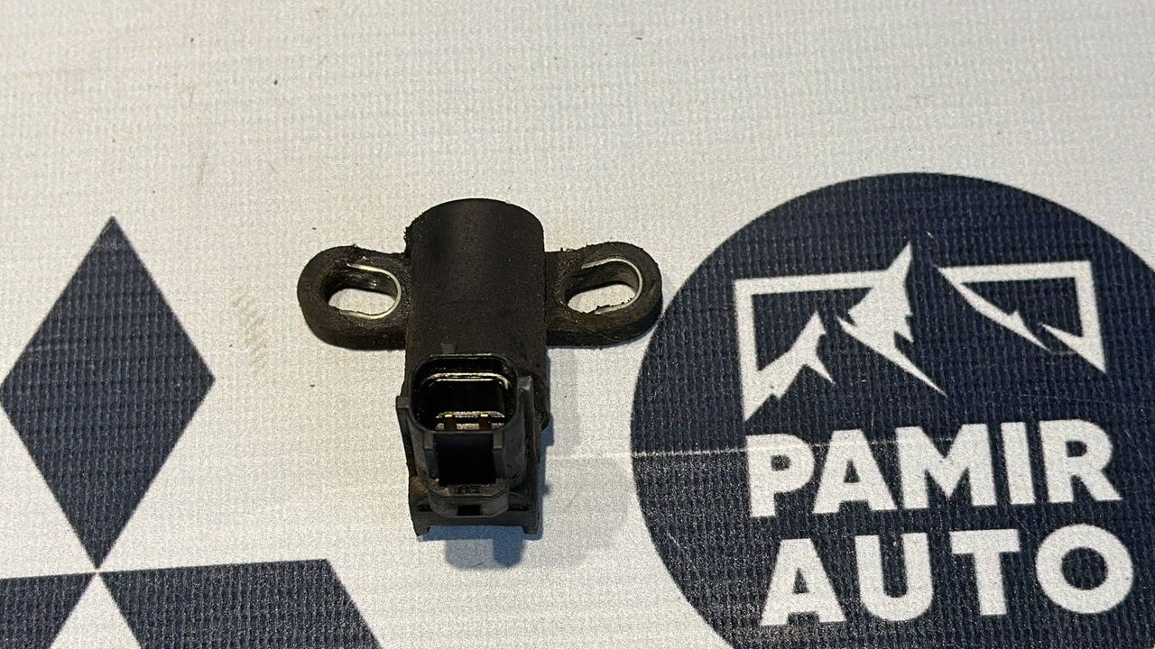 Датчик положения коленвала Ford C-Max 2003-2010