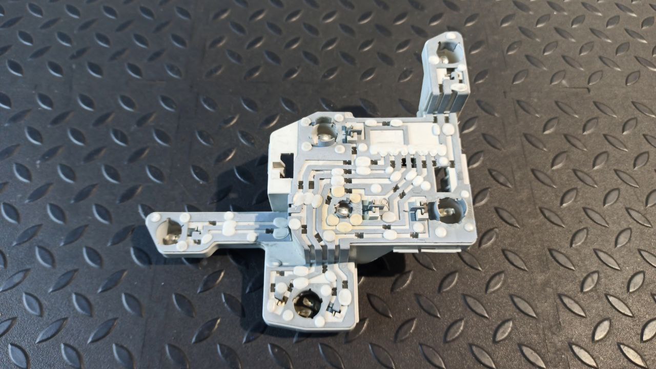 Плата заднего фонаря левая Ford Mondeo/3 2000-2007