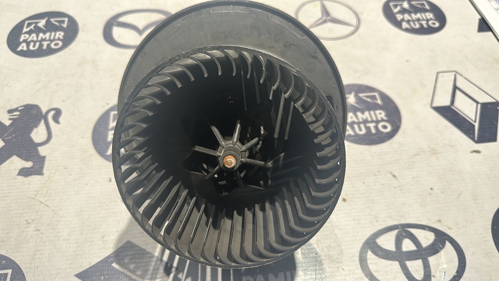 Моторчик отопителя Mercedes B/W245 2005-2011