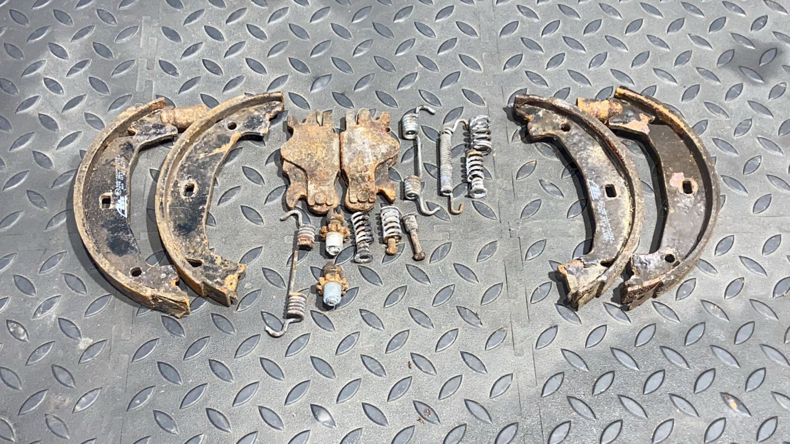 Механизм стояночного тормоза BMW 3/E46 1998-2007