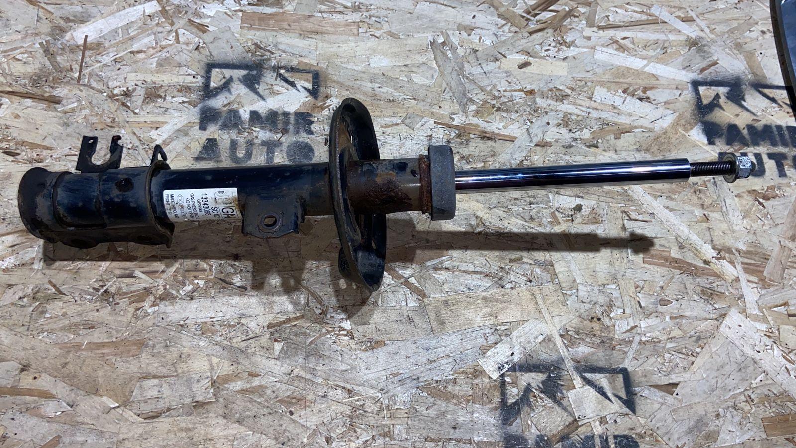 Амортизатор передний правый Opel Corsa/D 2006-2014