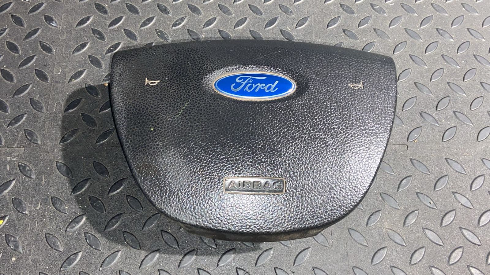 Подушка безопасности в руль Ford Transit 2006-2013