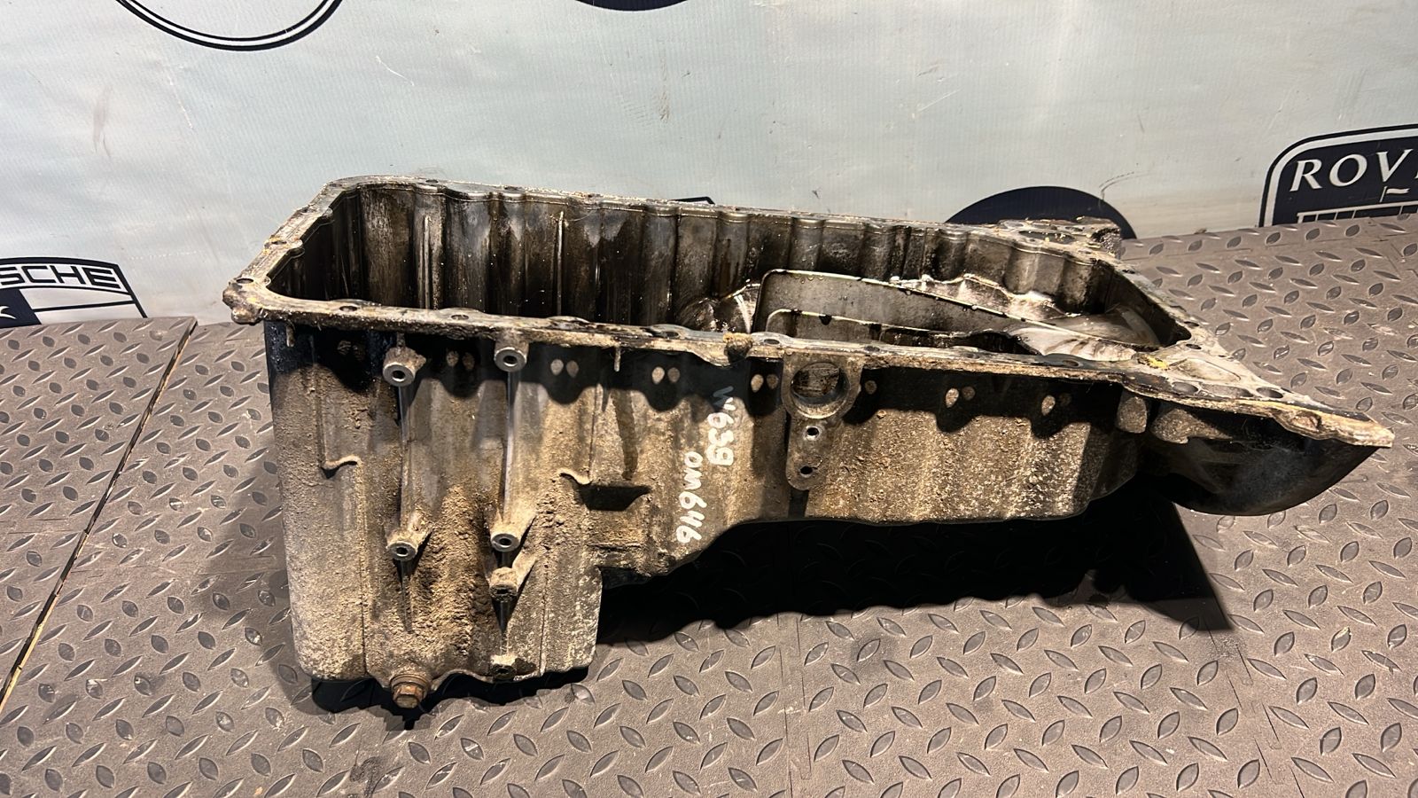 Поддон двигателя Mercedes Vito/W639 2003-2014