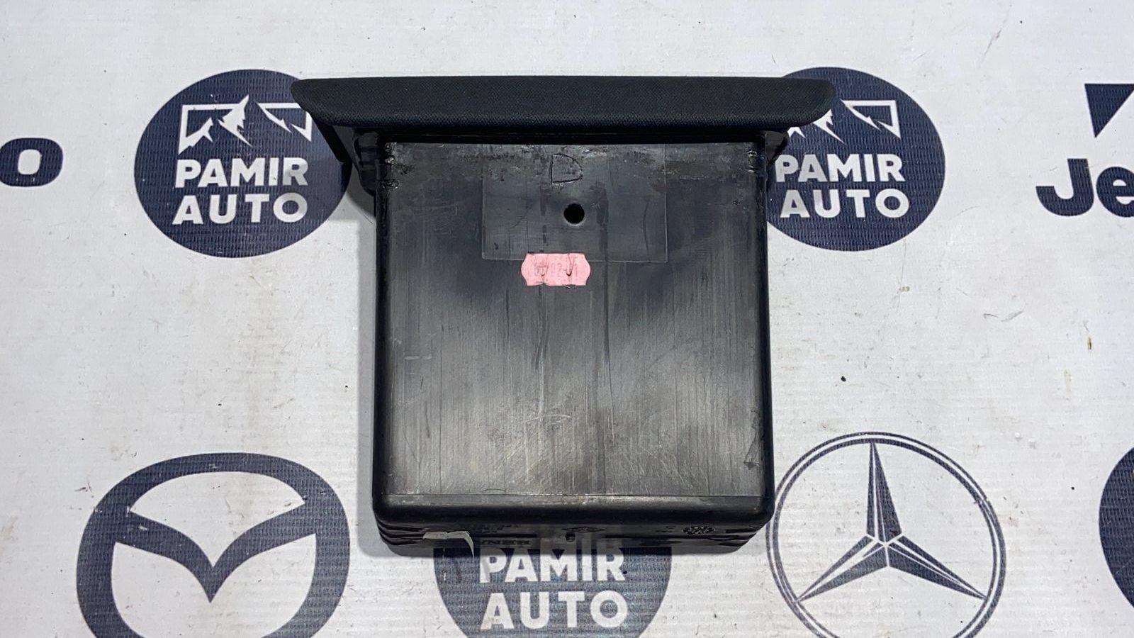 Бардачок Renault Scenic/2 2003-2009