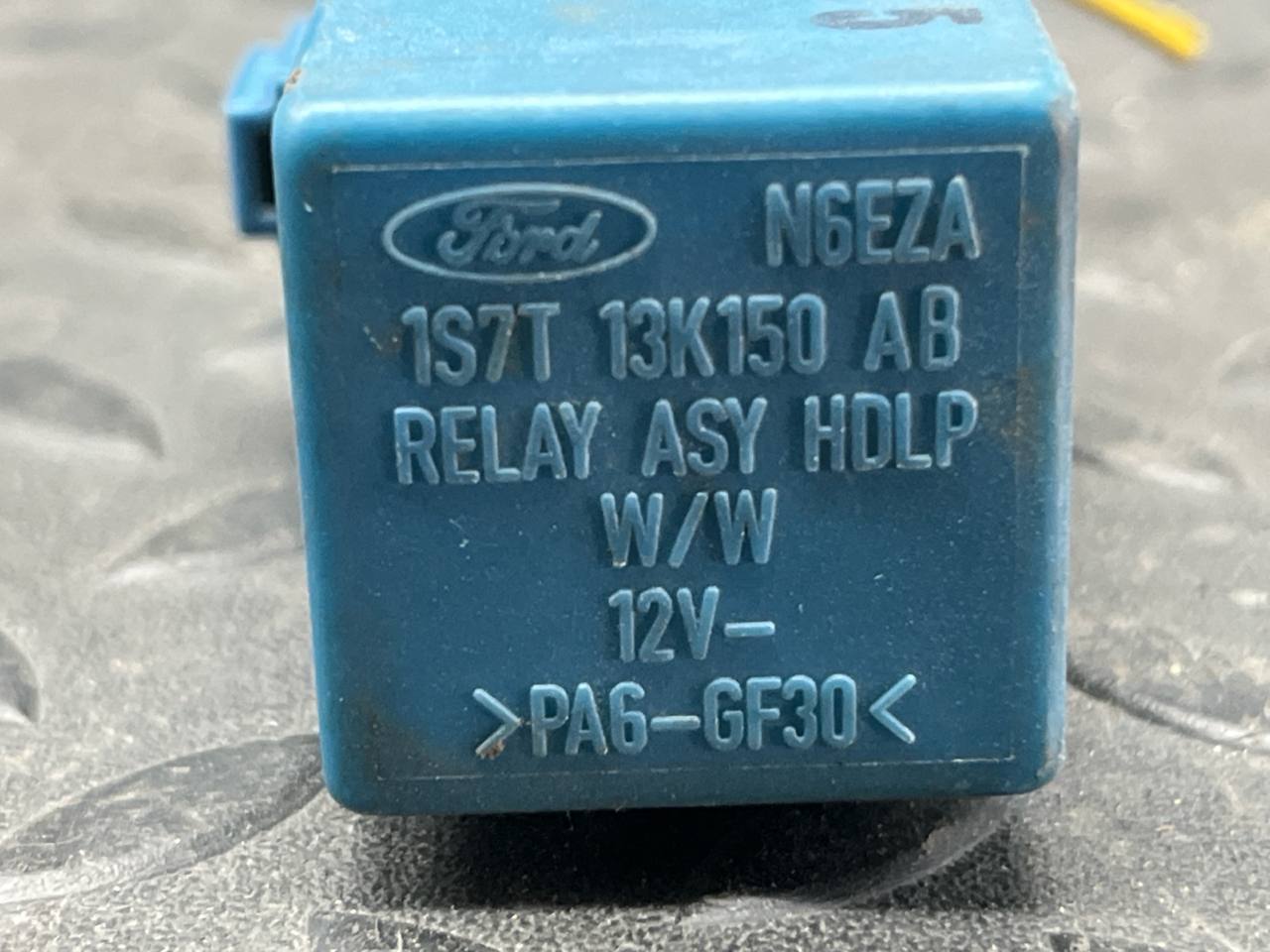 Реле Ford Mondeo/3 2000-2007