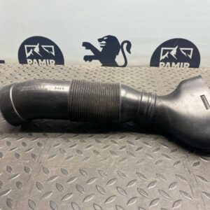 Патрубок воздушного фильтра Mercedes C/W203 2000-2008