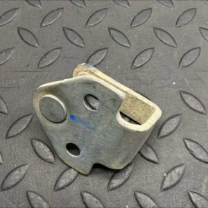 Ответная часть замка двери сдвижной Ford Transit 2000-2006