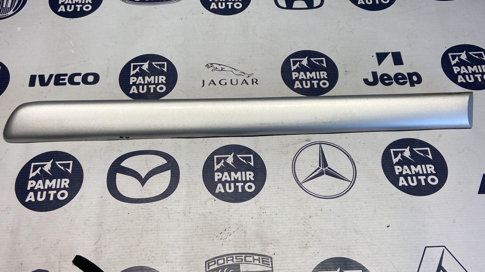 Молдинг двери задний левый Mercedes M/W163 1997-2005