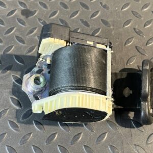 Ремень безопасности передний левый Ford Focus/2 2004-2011