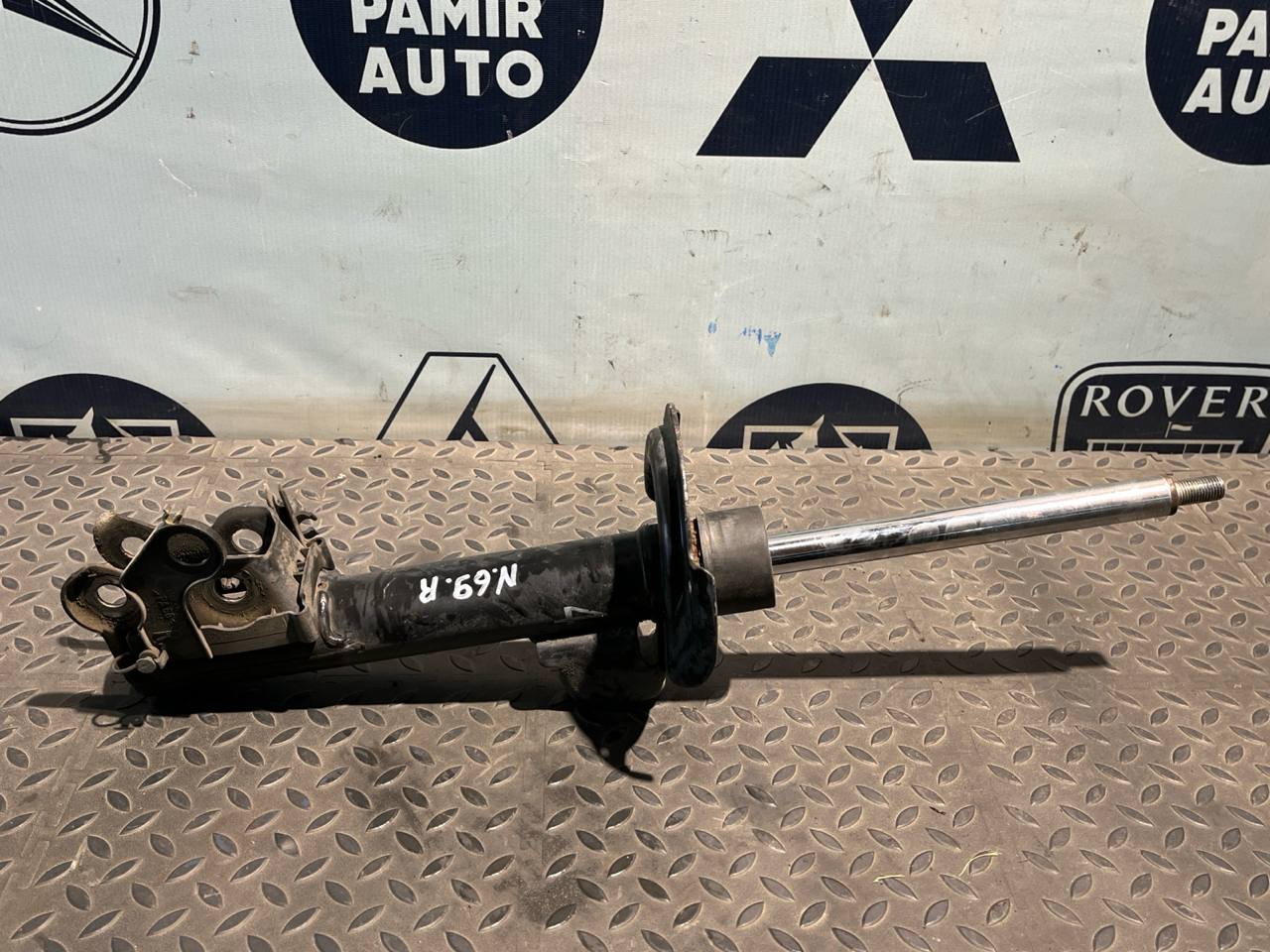 Амортизатор передний Mercedes B/W245 2005-2011