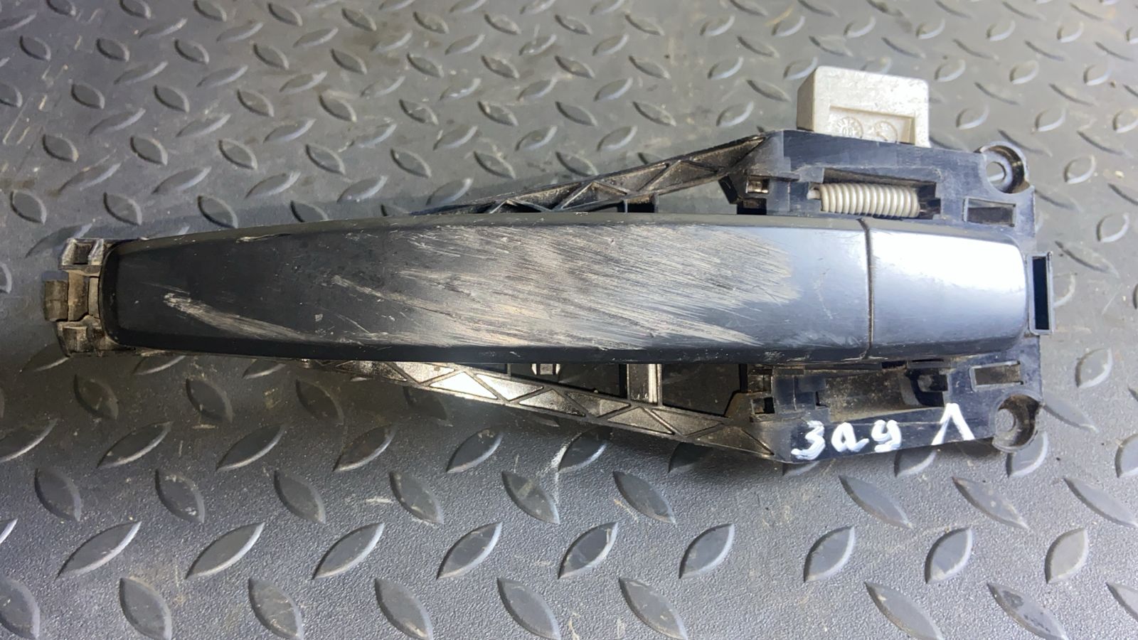 Ручка двери задняя левая Opel Zafira/B 2005-2014