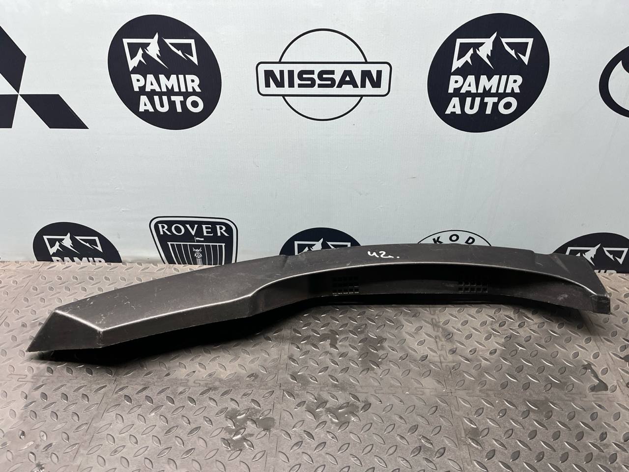 Решетка под лобовое стекло (Жабо) Renault Scenic/2 2003-2009 — изображение 2