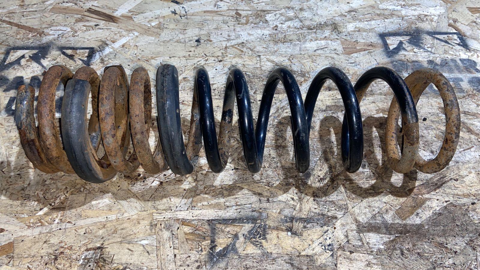 Пружина задняя Ford Focus 1998-2007