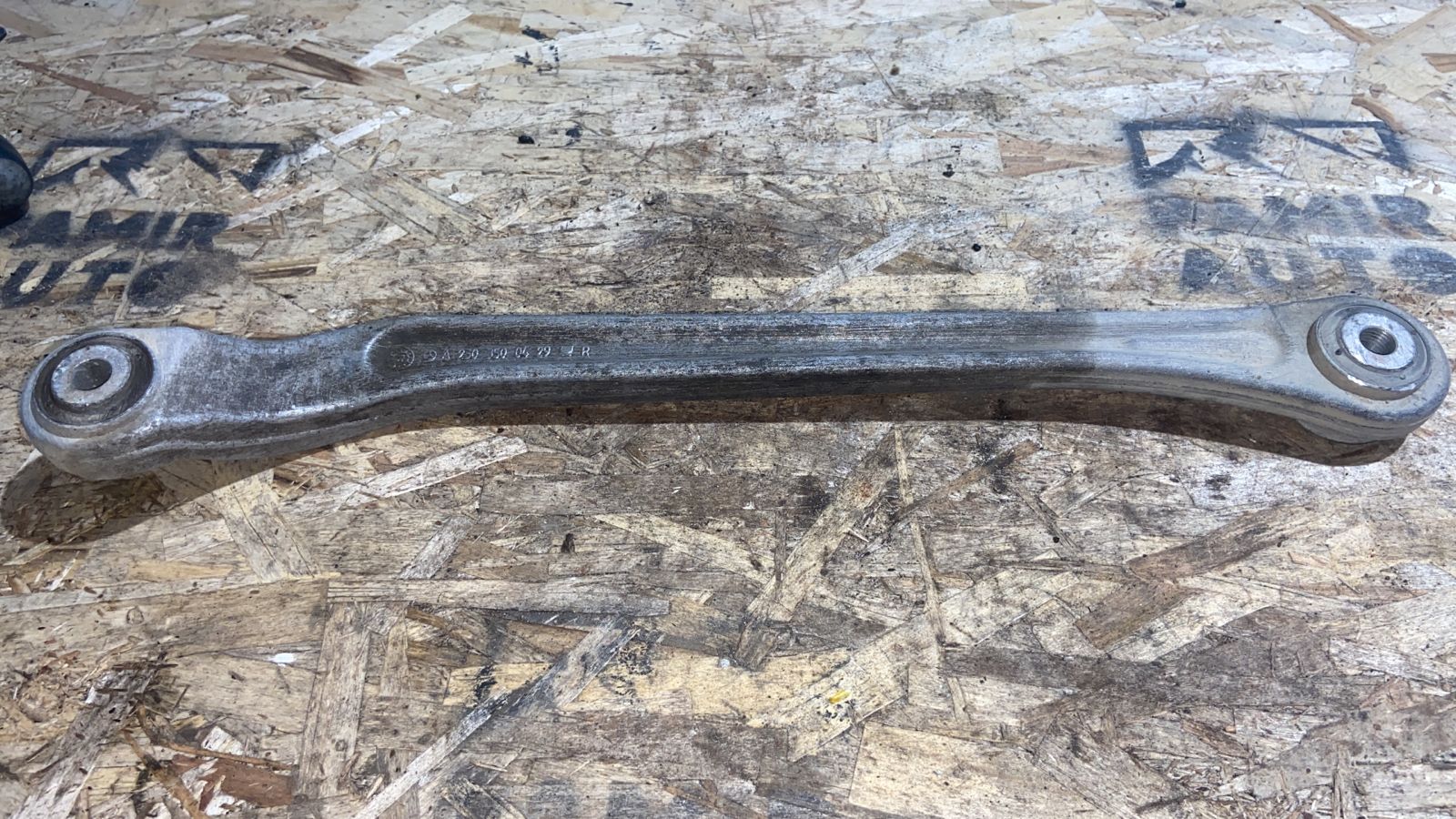 Рычаг задний правый Mercedes E/W211 2002-2009