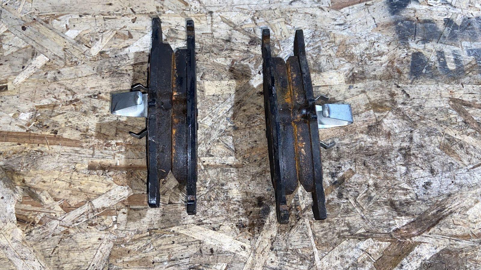 Колодки тормозные передние Mercedes E/W210 1995-2003