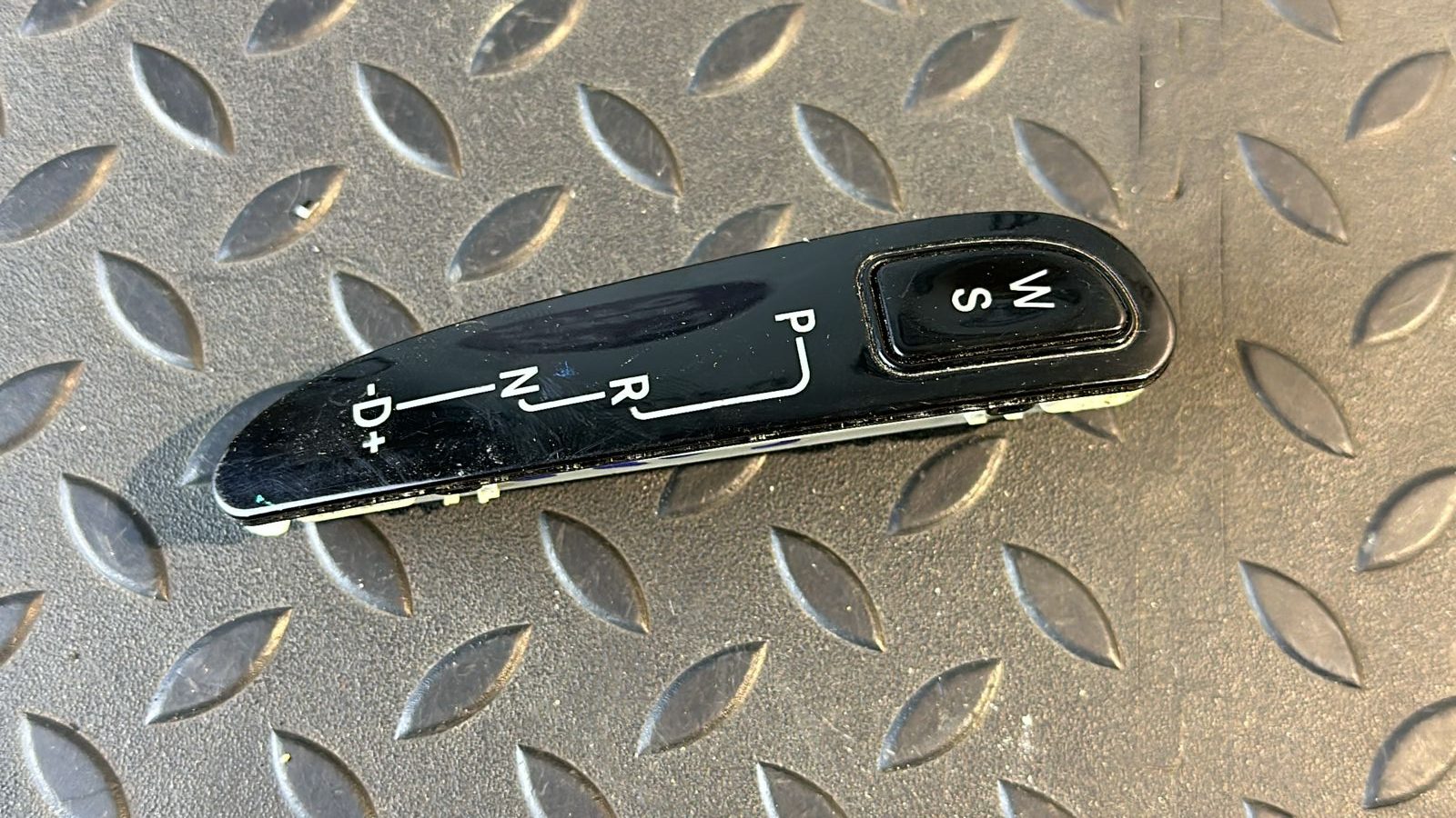 Индикатор переключения передач АКПП Mercedes C/W203 2000-2008