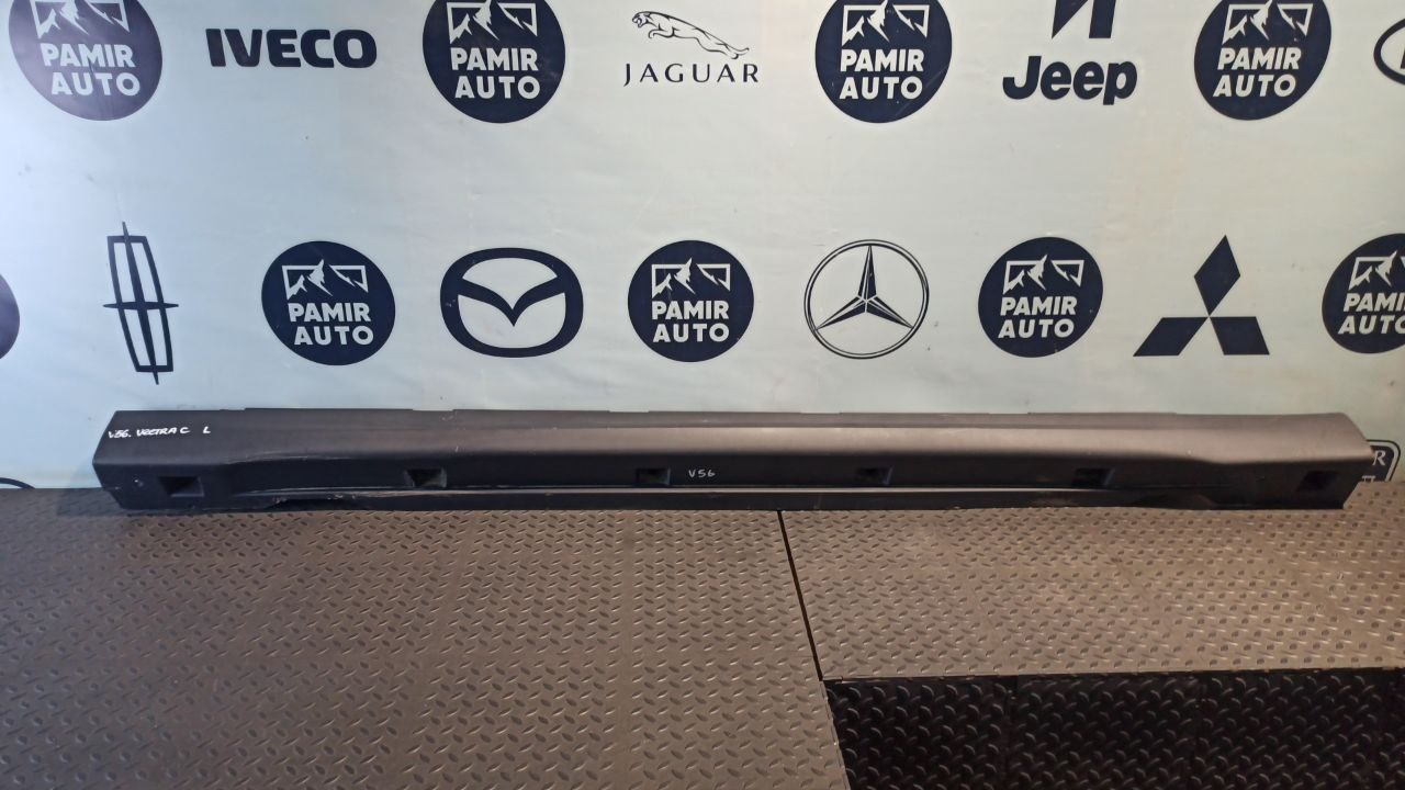 Накладка порога левая Opel Vectra/C 2002-2008