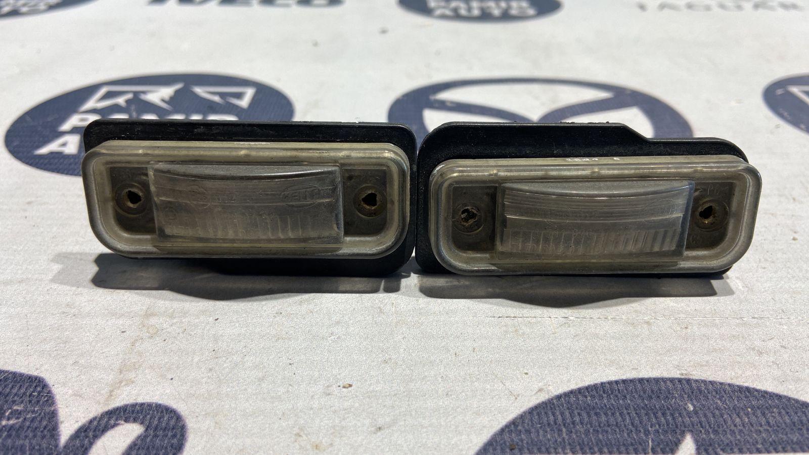 Фонарь подсветки номера Mercedes E/W211 2002-2009