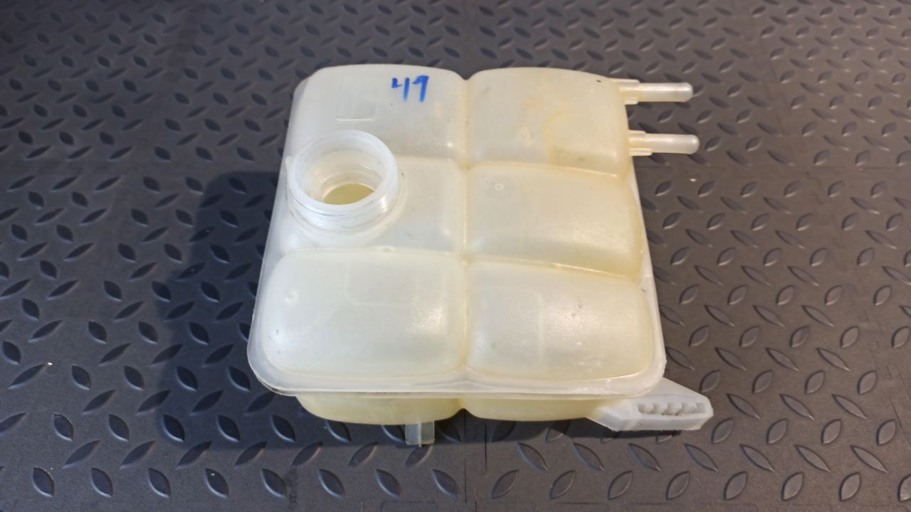 Бачок расширительный Ford Focus/2 2004-2011