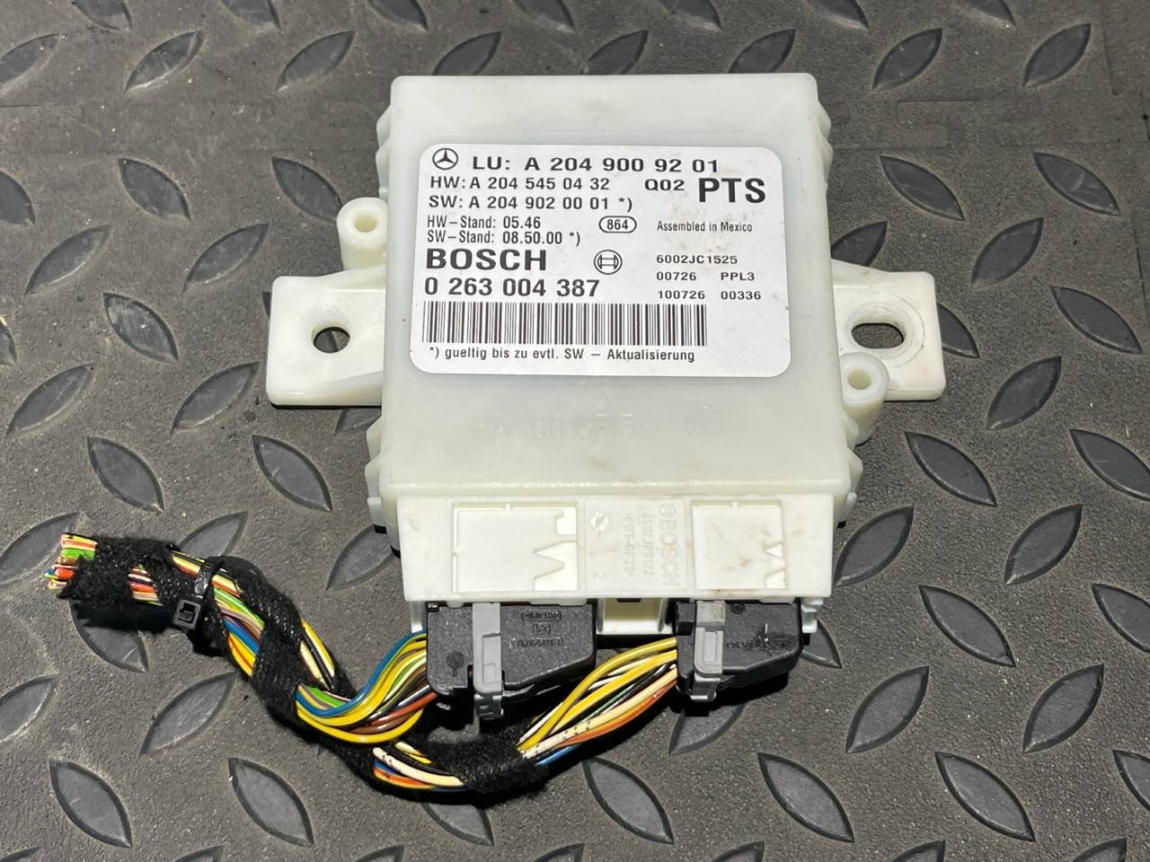 Блок управления парктроником Mercedes C/W204 2006-2015