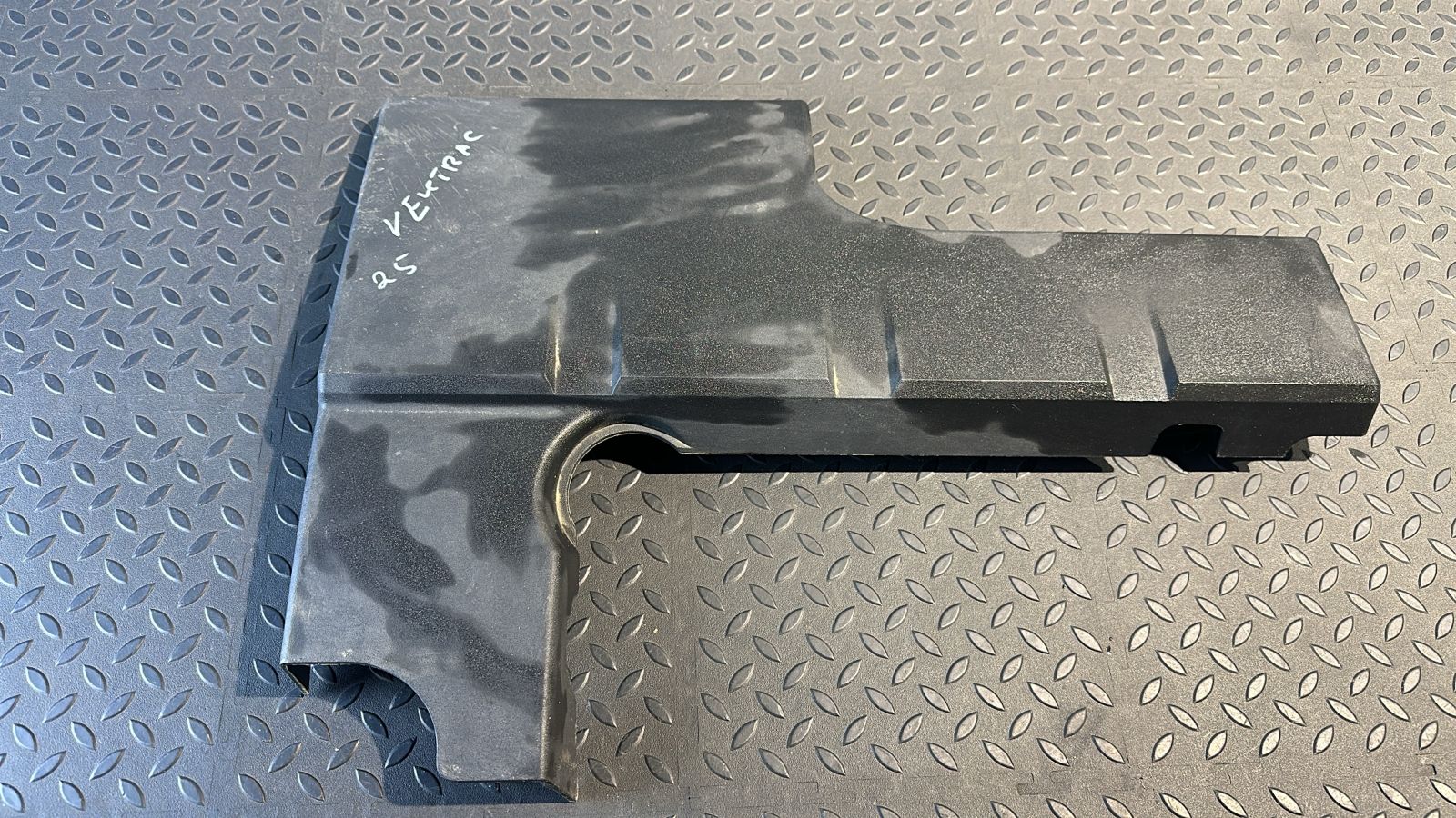 Крышка на двигатель (Декоративная) Opel Vectra/C 2002-2008