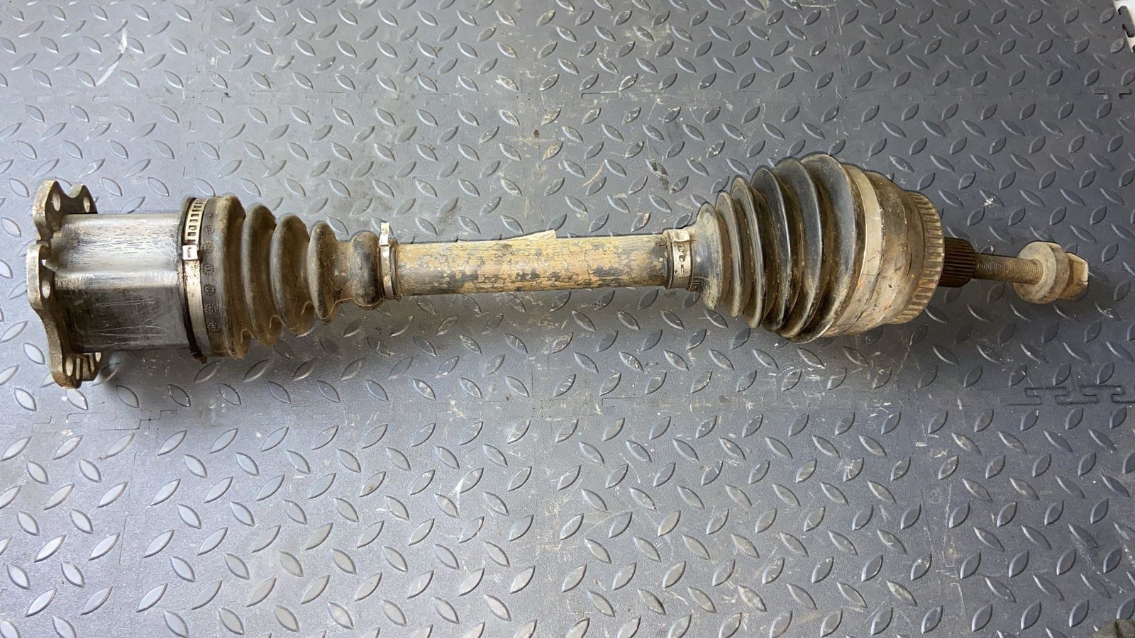 Полуось передняя Ford Galaxy 1995-2006