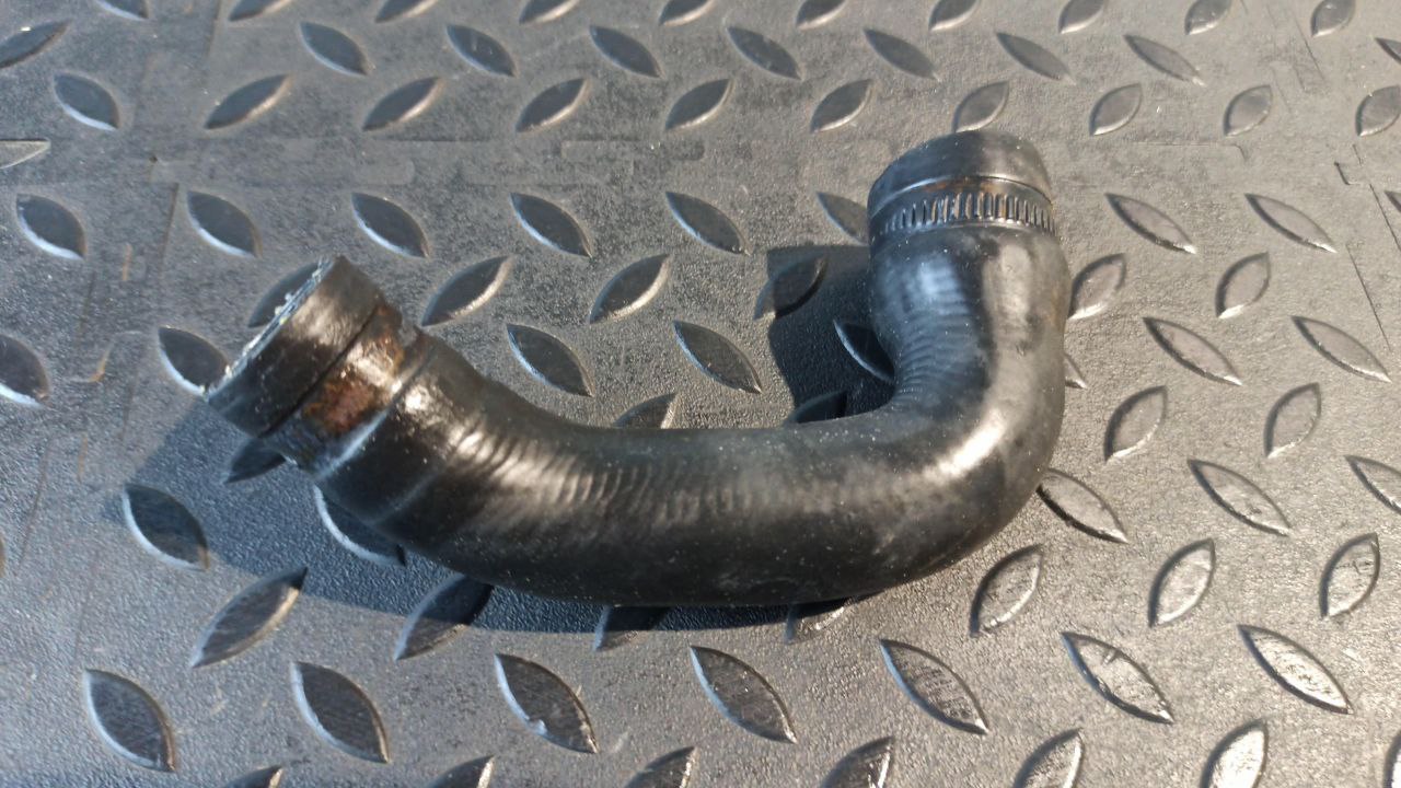 Патрубок ОЖ Mercedes Vito/W639 2003-2014