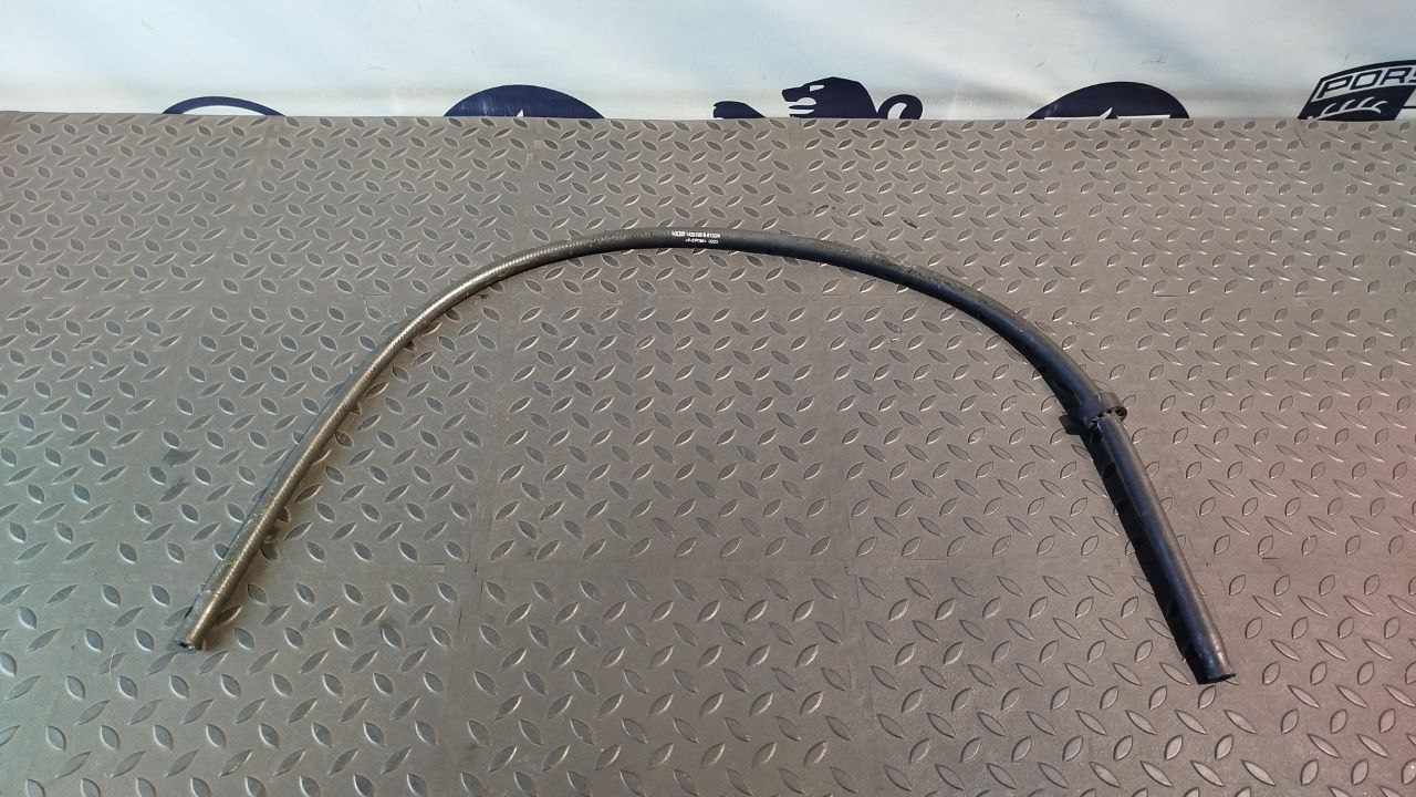 Шланг ОЖ Mercedes M/W163 1997-2005