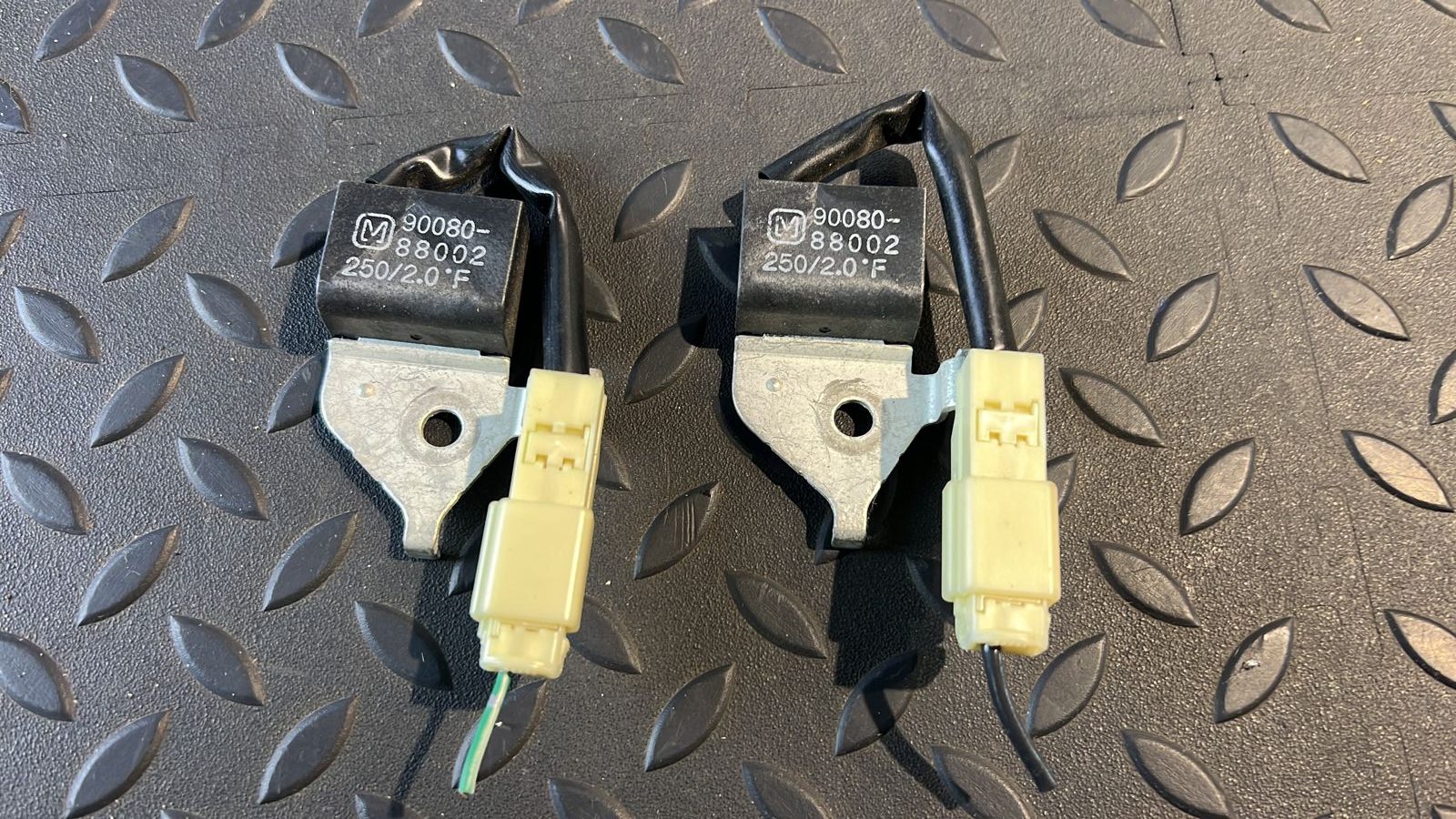 Конденсатор Toyota Avensis/2 2003-2009