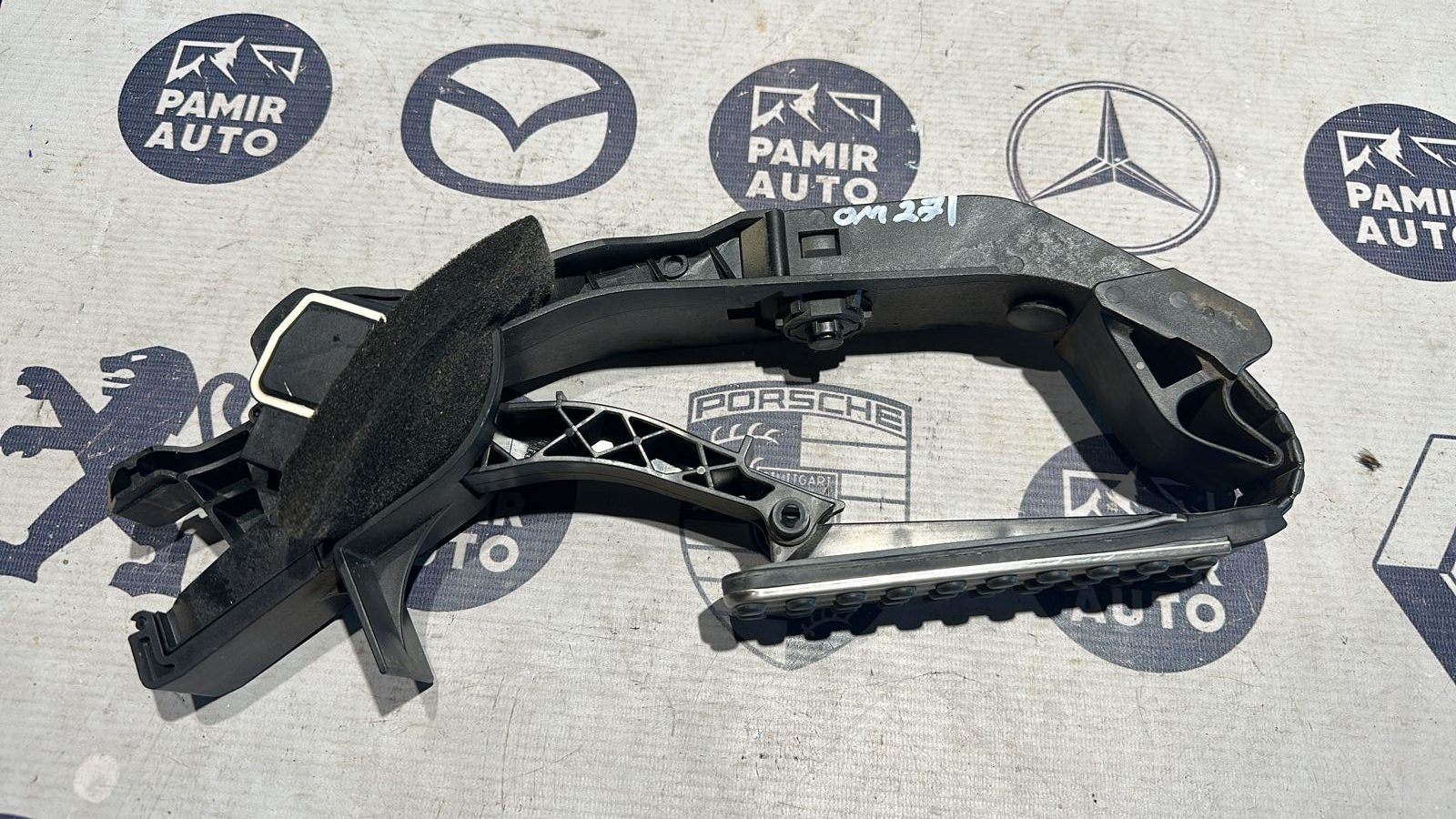 Педаль газа Mercedes E/W211 2002-2009