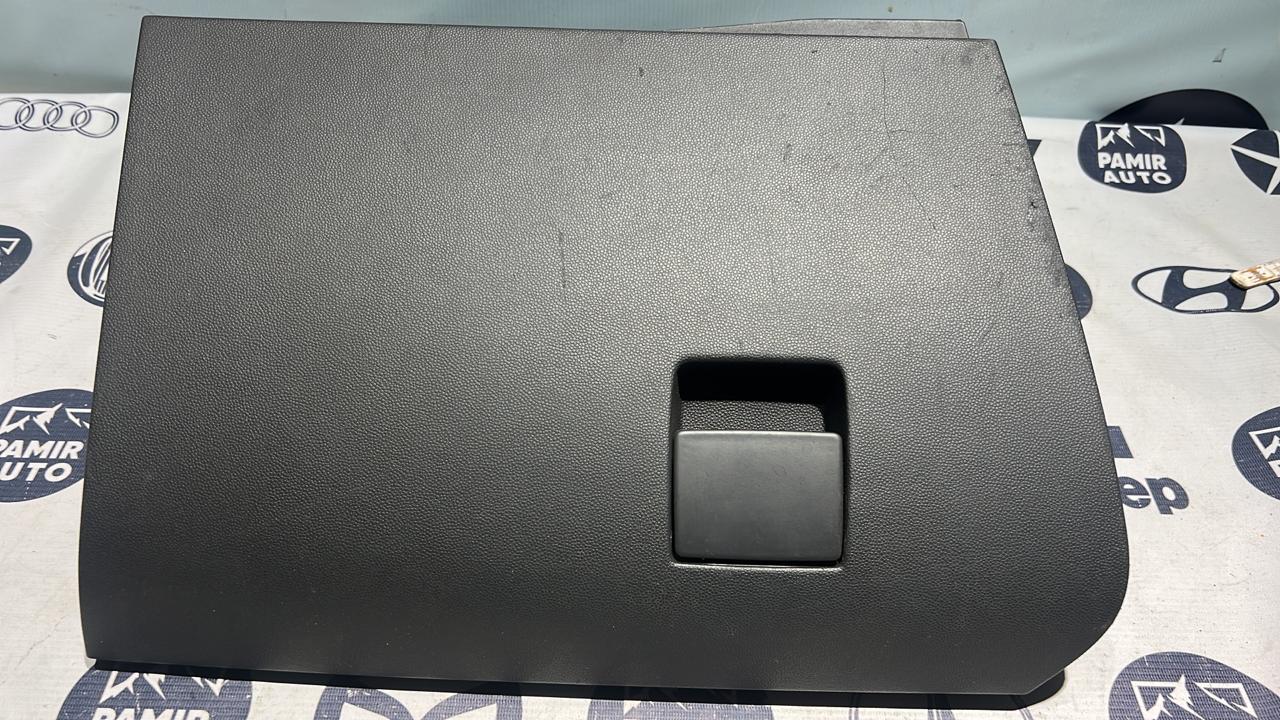 Бардачок Opel Astra/H 2004-2014