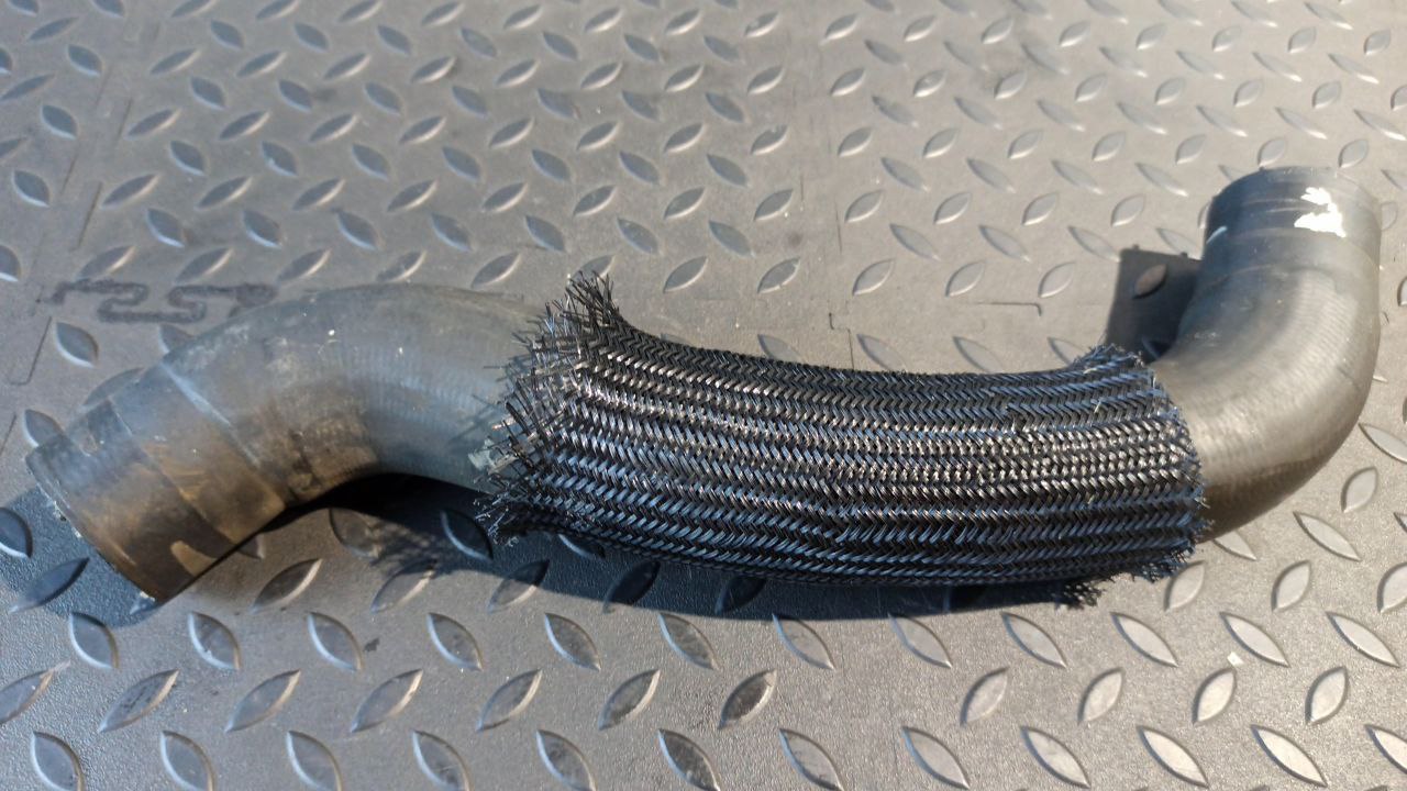 Патрубок ОЖ Toyota Avensis/2 2003-2009