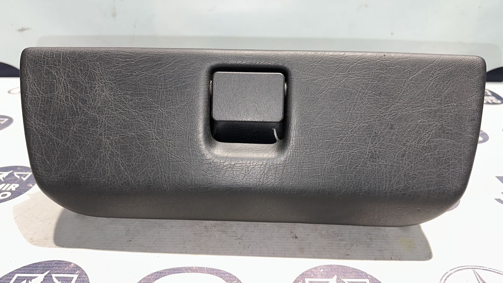 Бардачок Mercedes M/W163 1997-2005