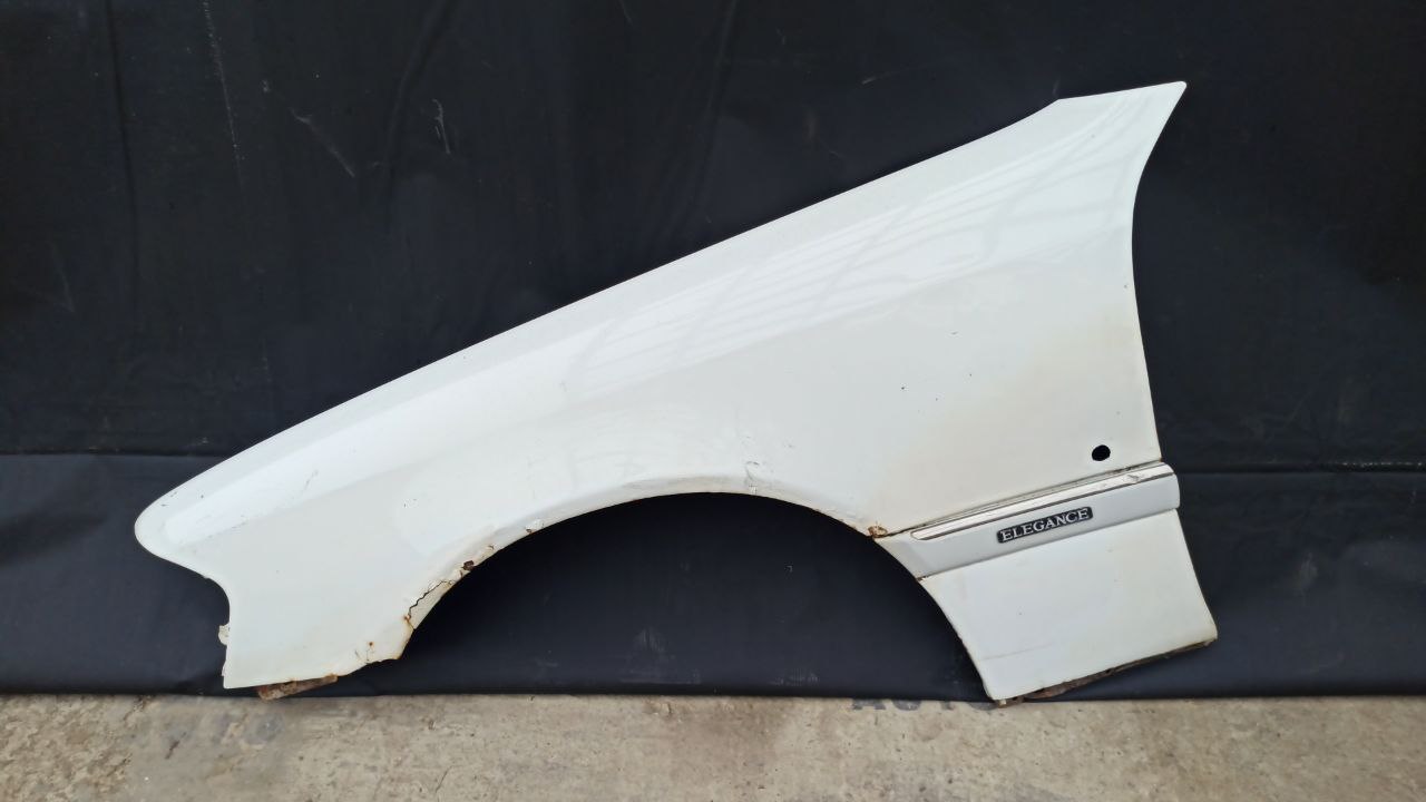 Крыло переднее левое Mercedes C/W202 1993-2001