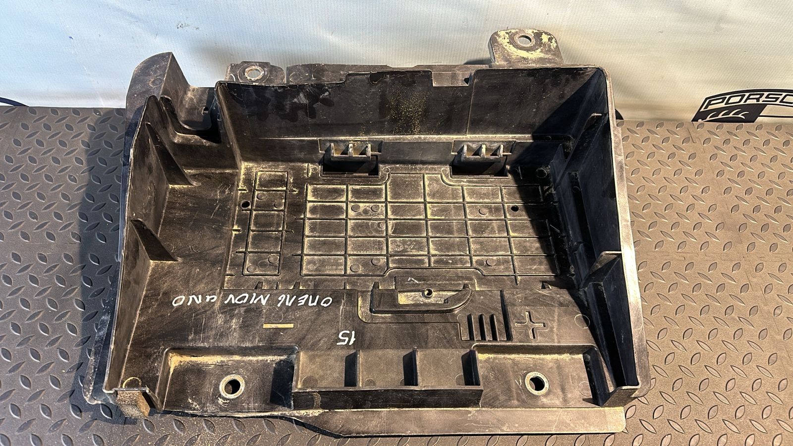 Крепление АКБ Opel Movano/A 2003-2010