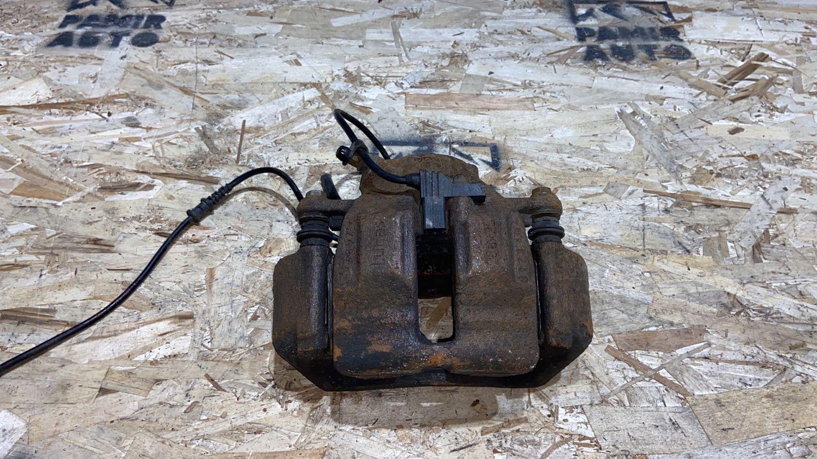 Суппорт передний левый Mercedes C/W203 2000-2008