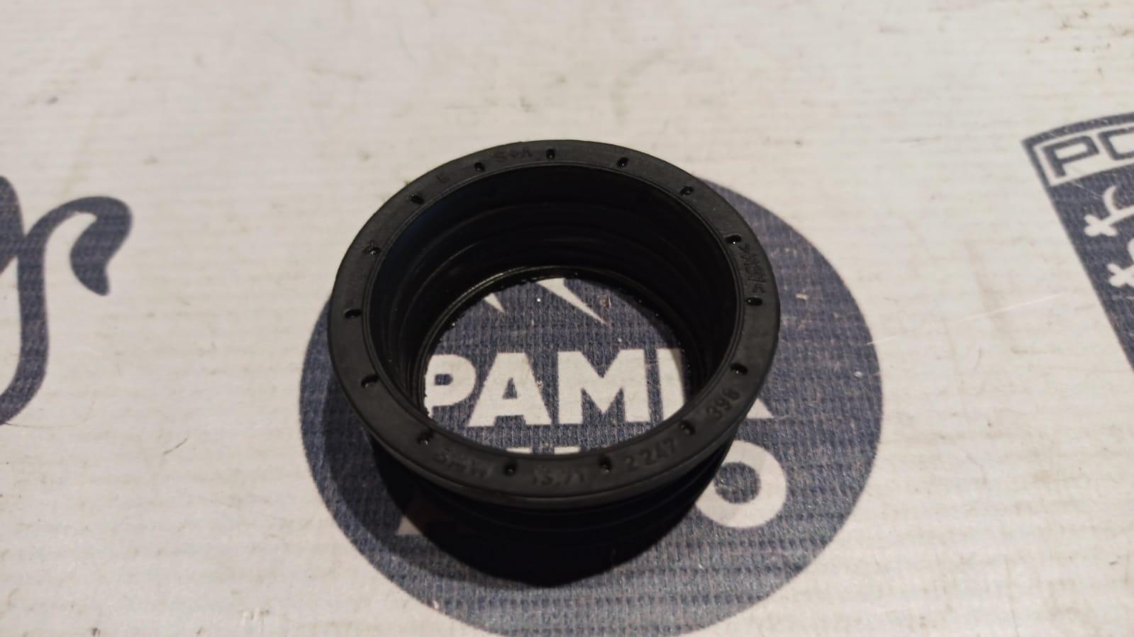 Патрубок турбины BMW 5/E39 1995-2004