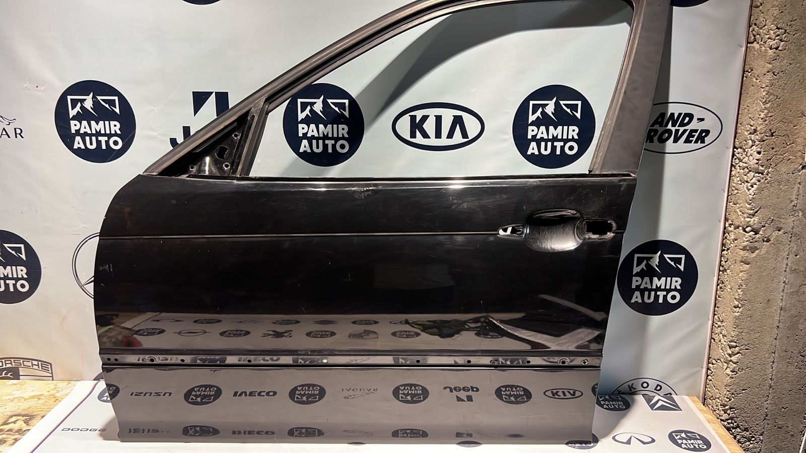 Дверь передняя левая BMW 3/E46 1998-2007